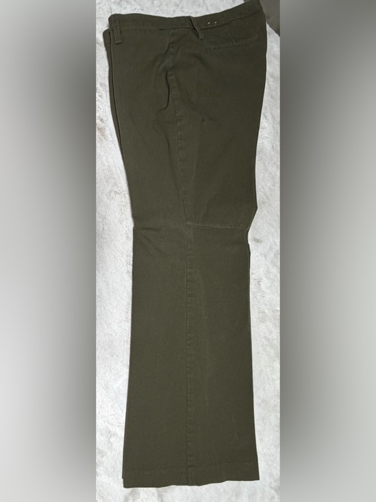 Tommy Hilfiger Pants - Women’s Tommy Hilfiger Olive Green Boot-Leg Pants w/stretch 18